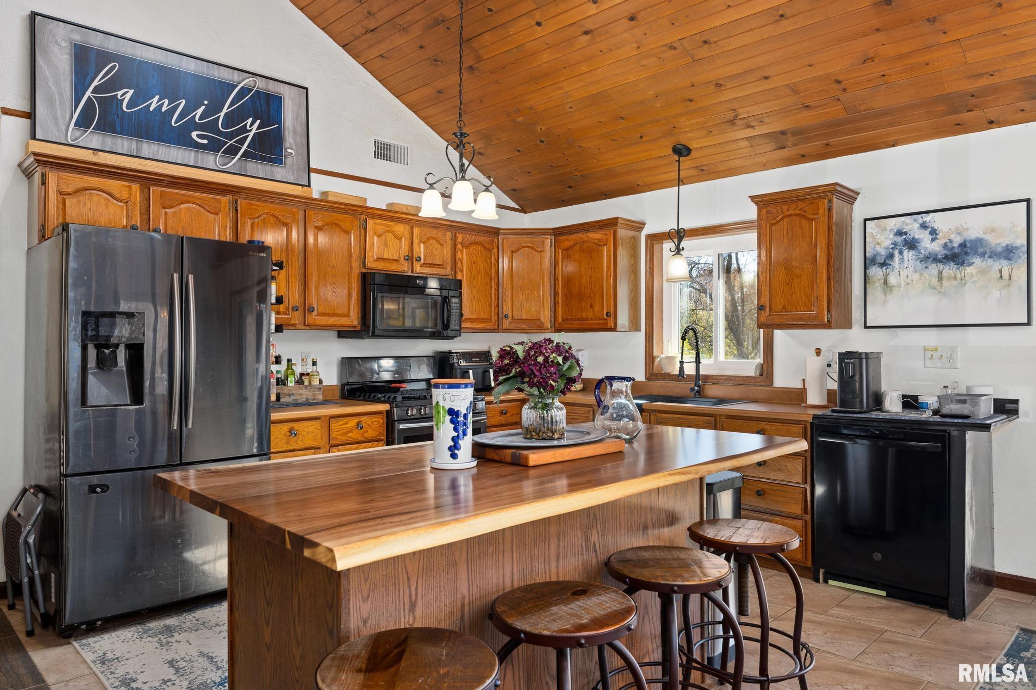 6820 West Pfeiffer Road Peoria, IL 61607 - Photo 11 of 42