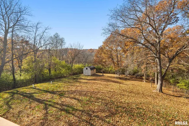 $369,900 | 6820 West Pfeiffer Road, Peoria, IL 61607