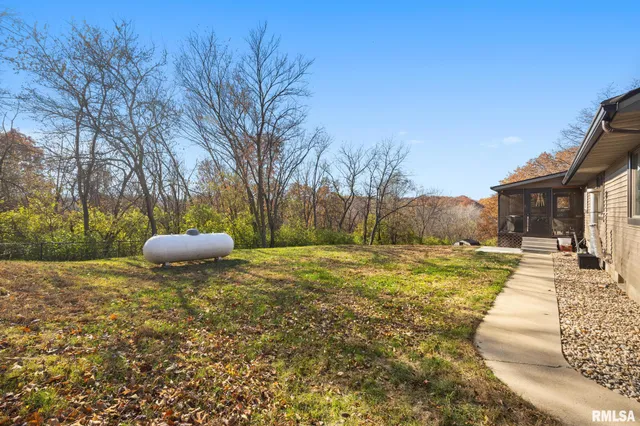 $369,900 | 6820 West Pfeiffer Road, Peoria, IL 61607