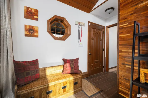 $349,900 | 6820 West Pfeiffer Road, Peoria, IL 61607