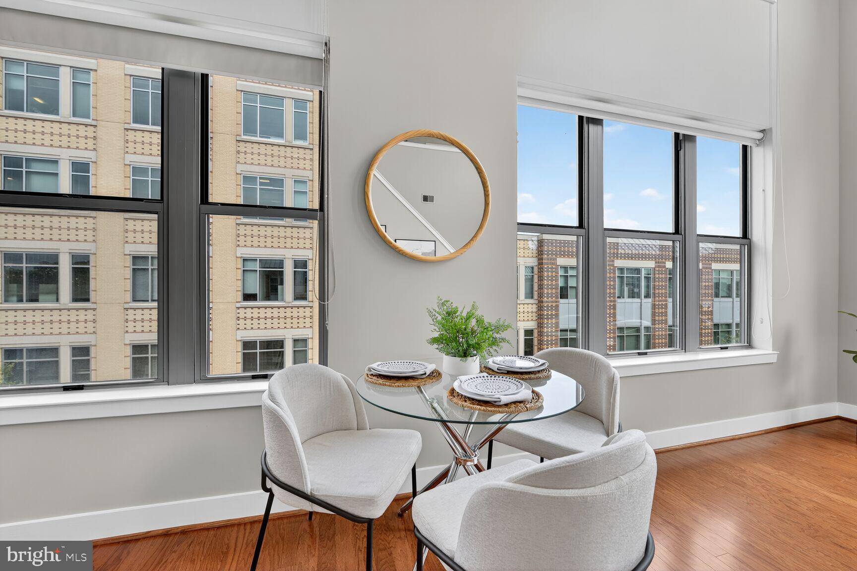 1800 Wilson Boulevard, Unit 449 Arlington, VA 22201 - Photo 20 of 99 Dine in Style! Entertain in Style!