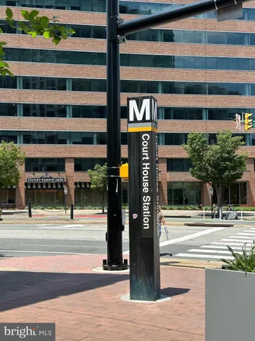 $1,000,000 | 1800 Wilson Boulevard, Unit 449, Arlington, VA 22201