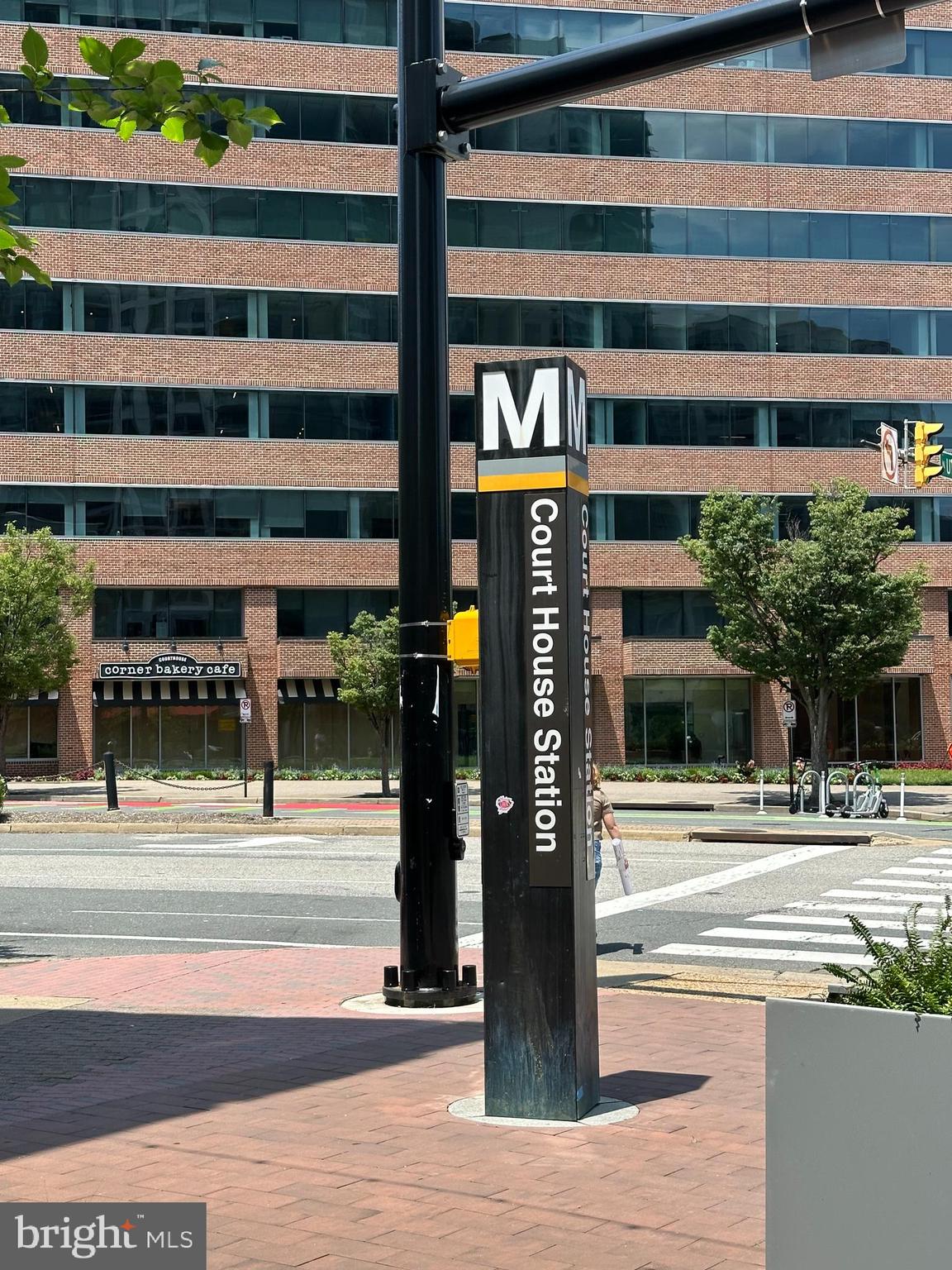 1800 Wilson Boulevard, Unit 449 Arlington, VA 22201 - Photo 77 of 99 Condo is an Easy Walk to the Court House Metro!