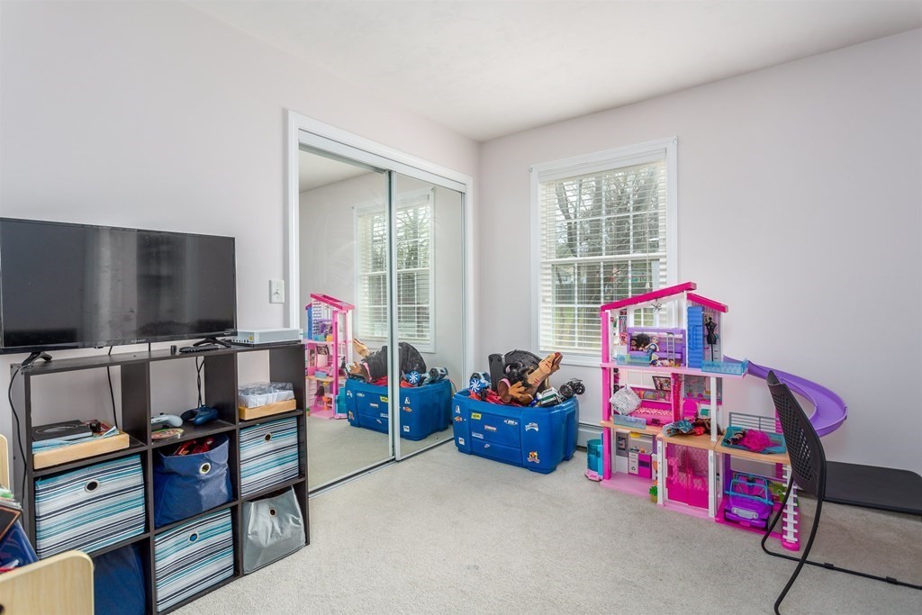 7 B Rudolph Street Worcester, MA 01604 - Photo 18 of 25 Gallery Image 18