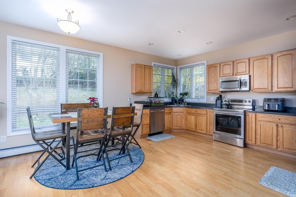 7 B Rudolph Street Worcester, MA 01604 - Photo 8 of 25 Gallery Image 8