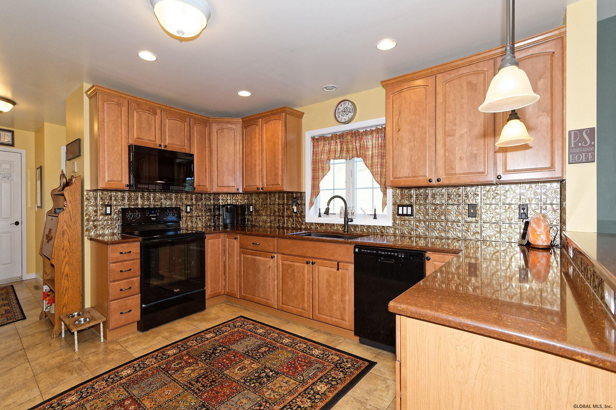 105 Fox Hollow Road Petersburgh, NY 12138 - Photo 10 of 39 Photo 10