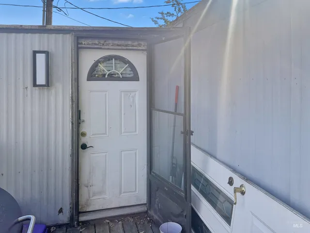 $9,000 | 331 East Walnut Avenue, Unit D, Genesee, ID 83832