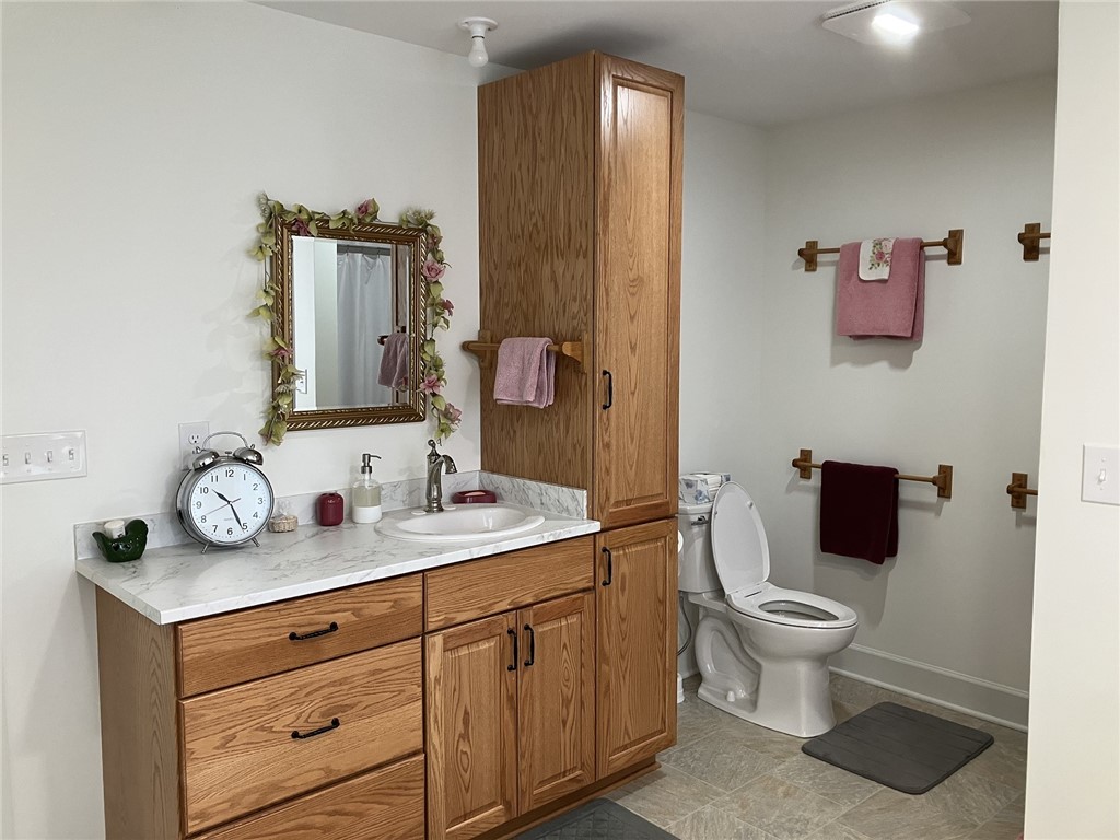 817 Whittier Road Ogden, NY 14559 - Photo 36 of 48 Bathroom