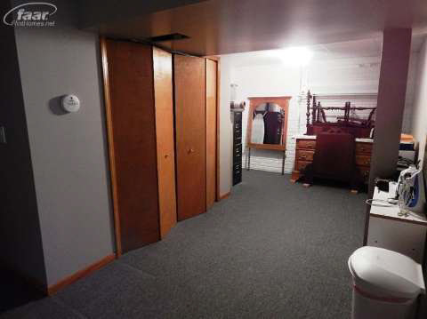 8221 Burpee Road Grand Blanc, MI 48439 - Photo 24 of 27 20394786-23.JPG
