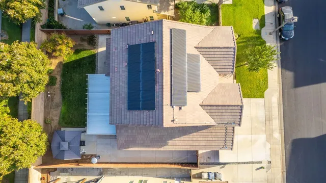 $615,000 | 1697 Whiteash Avenue, Clovis, CA 93619