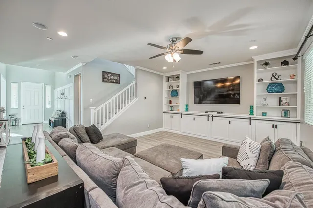 $615,000 | 1697 Whiteash Avenue, Clovis, CA 93619