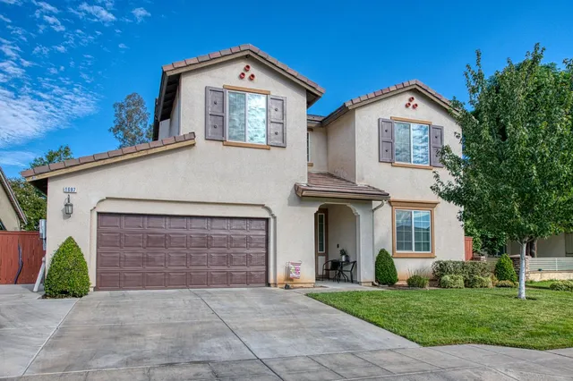 $615,000 | 1697 Whiteash Avenue, Clovis, CA 93619