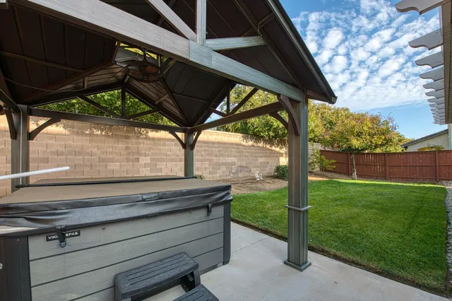 $615,000 | 1697 Whiteash Avenue, Clovis, CA 93619