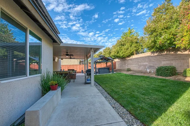 $615,000 | 1697 Whiteash Avenue, Clovis, CA 93619