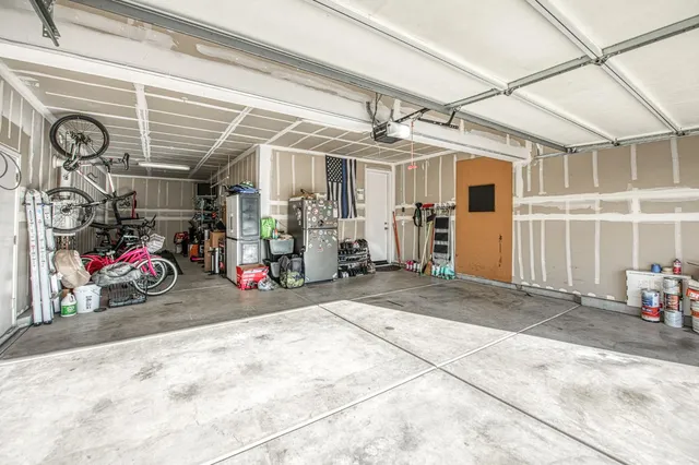 $615,000 | 1697 Whiteash Avenue, Clovis, CA 93619