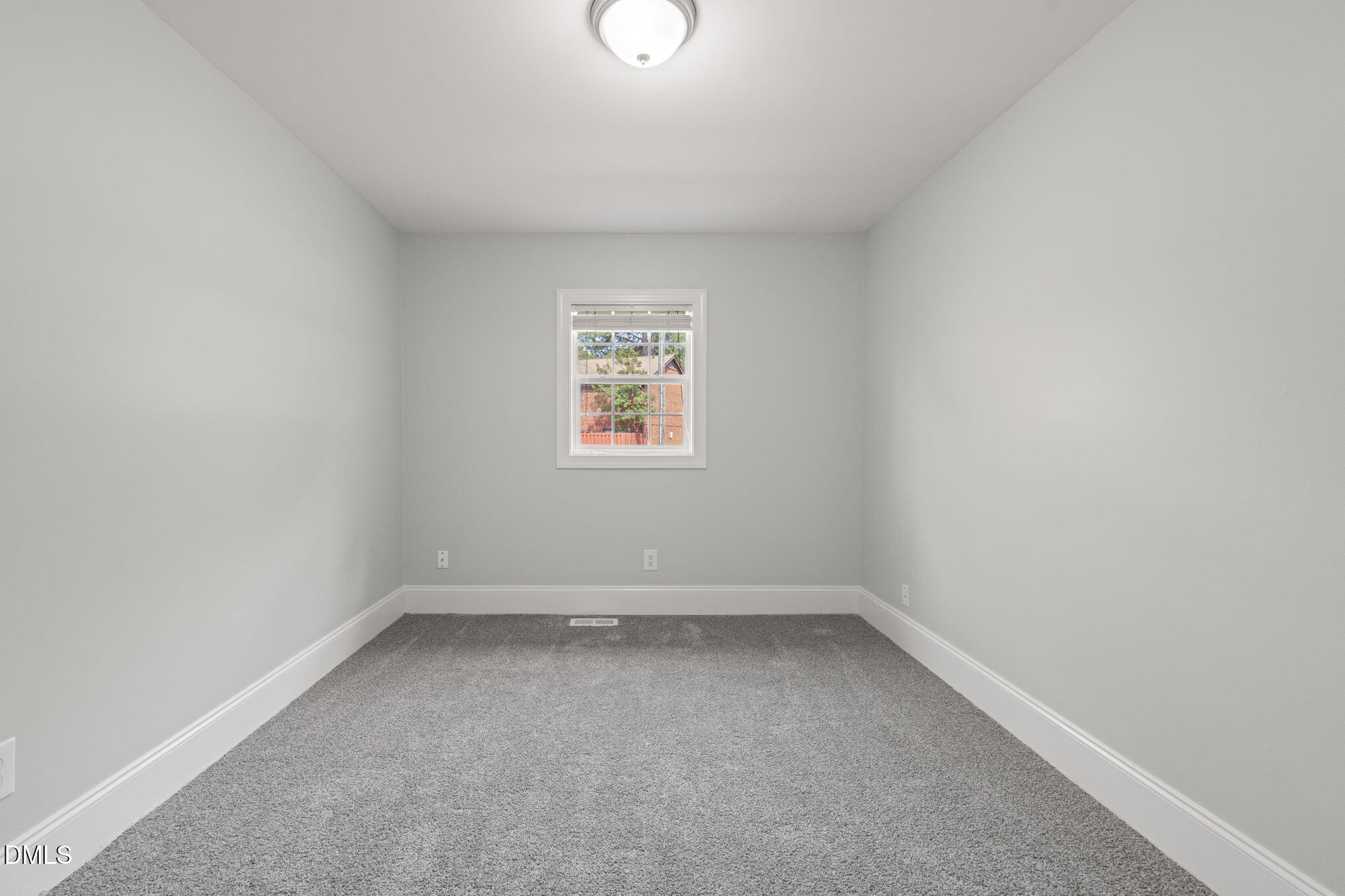 1213 Manassas Court, Unit H Raleigh, NC 27609 - Photo 27 of 43 26-web-or-mls-untitled-4