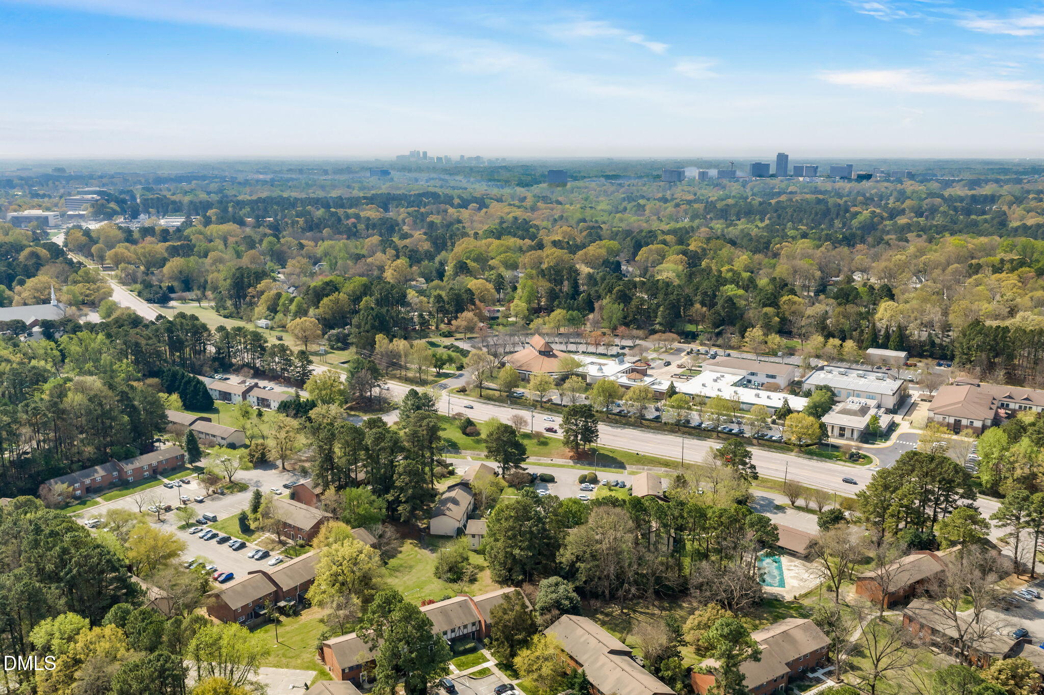1213 Manassas Court, Unit H Raleigh, NC 27609 - Photo 40 of 43 39-web-or-mls-untitled-37