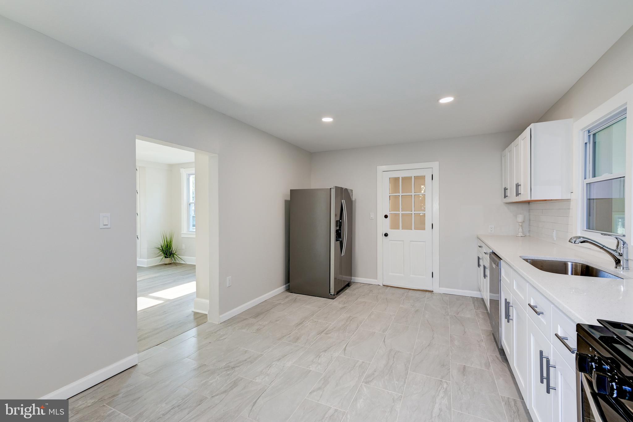 408 South Fairview Street Riverside, NJ 08075 - Photo 18 of 40