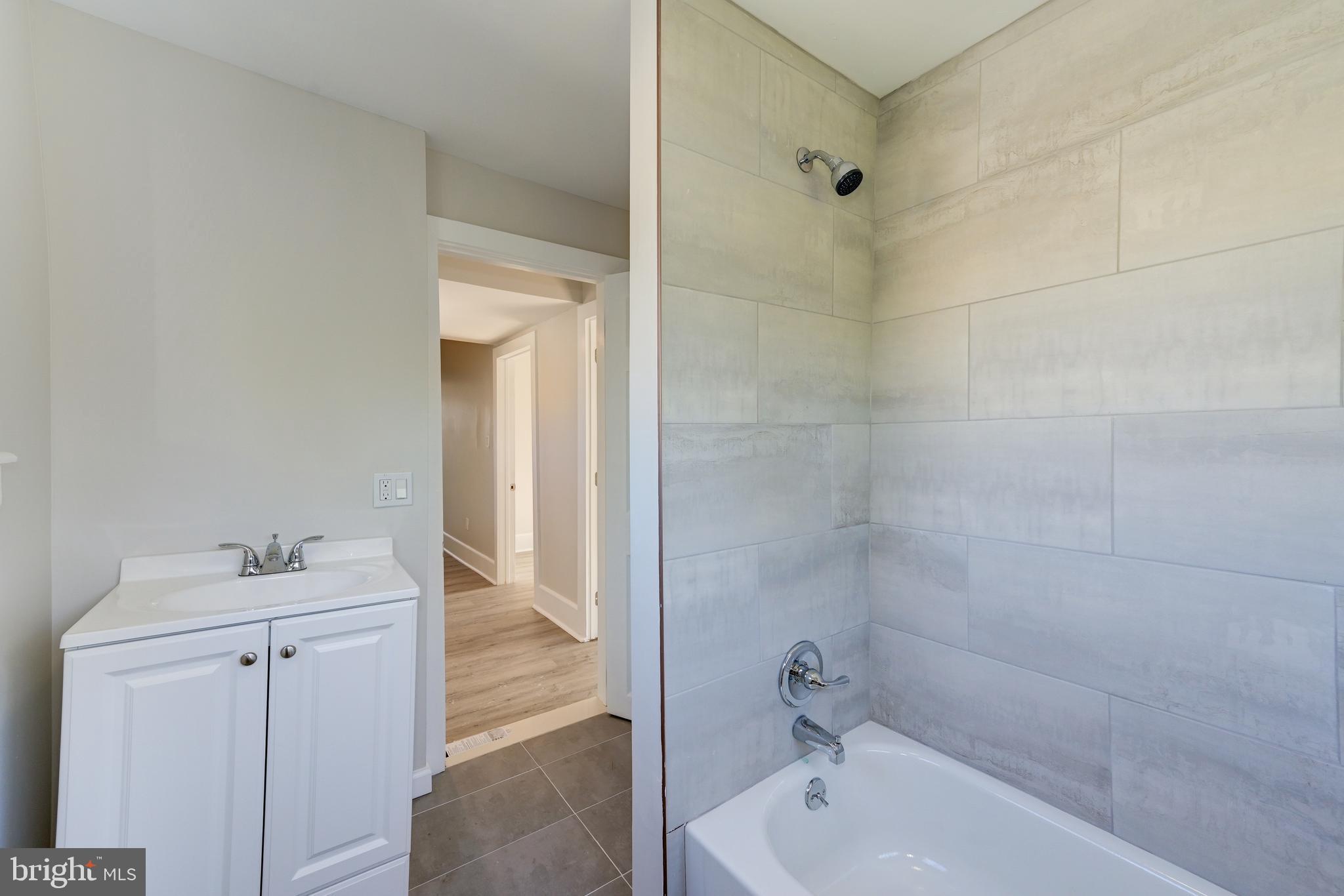 408 South Fairview Street Riverside, NJ 08075 - Photo 31 of 40