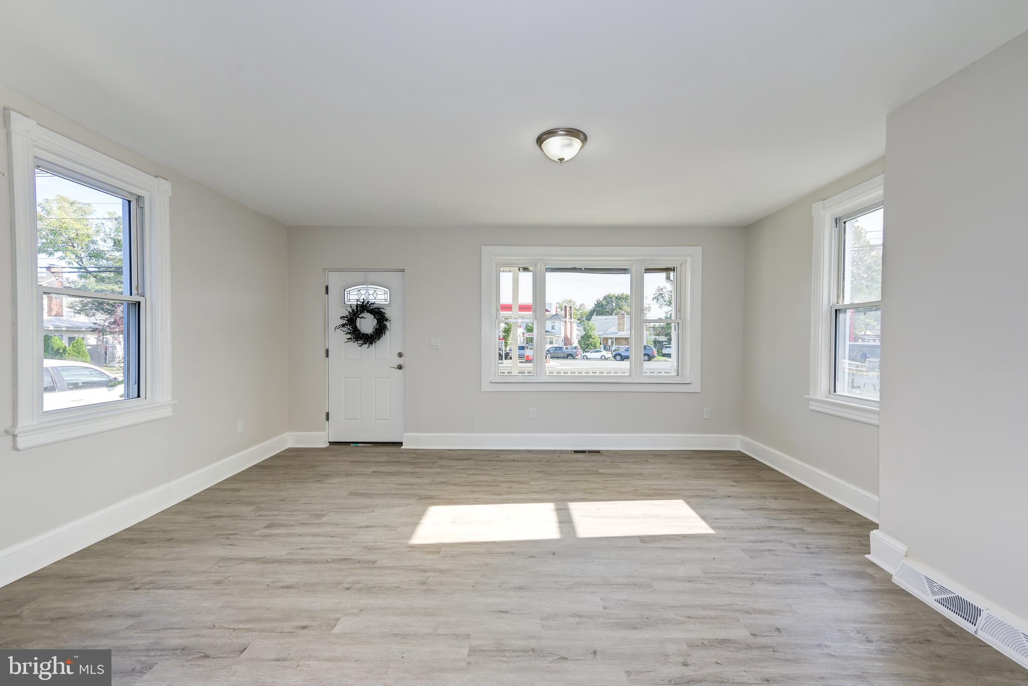 408 South Fairview Street Riverside, NJ 08075 - Photo 7 of 40