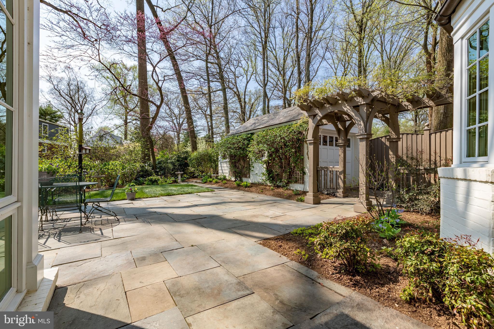 1306 Dale Drive Silver Spring, MD 20910 - Photo 28 of 33 What's not to love