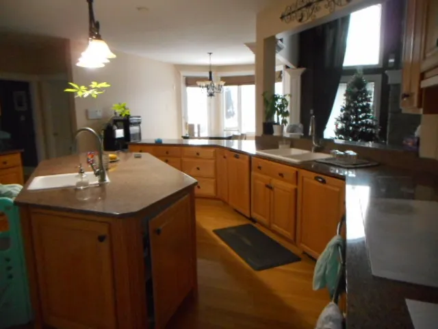 $1,200,000 | 8825 Robert Road, Darien, IL 60561