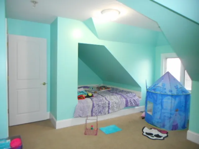 $1,200,000 | 8825 Robert Road, Darien, IL 60561