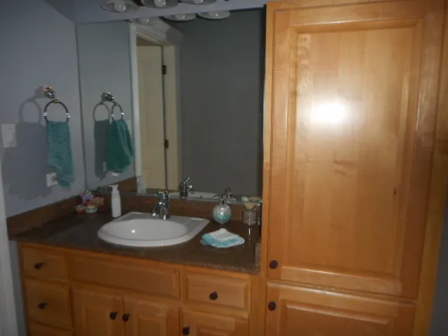 $1,200,000 | 8825 Robert Road, Darien, IL 60561