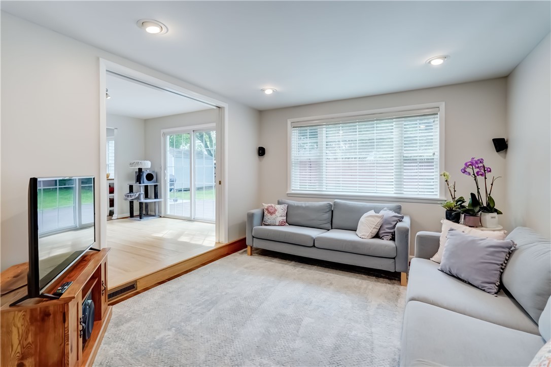 119 Irving Road Brighton, NY 14618 - Photo 10 of 50