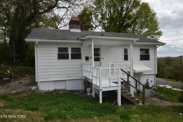 $218,000 | 100 West Geneva Lane, Oak Ridge, TN 37830