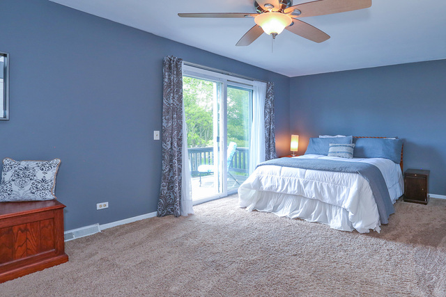 40W905 Plank Road Elgin, IL 60124 - Photo 15 of 35