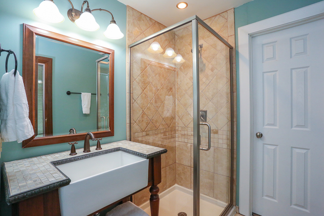 40W905 Plank Road Elgin, IL 60124 - Photo 17 of 35