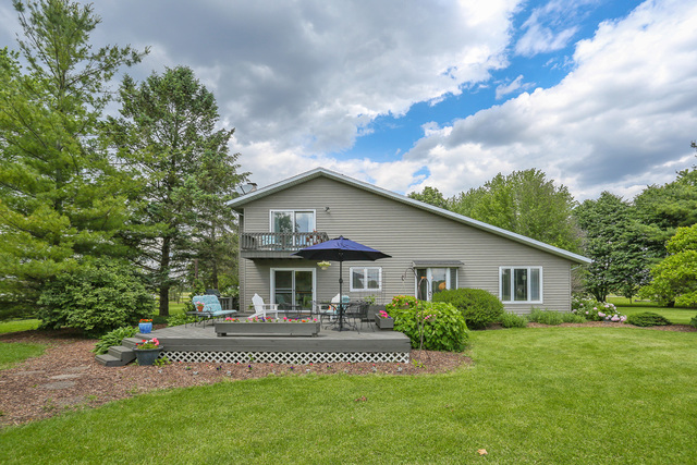 40W905 Plank Road Elgin, IL 60124 - Photo 26 of 35