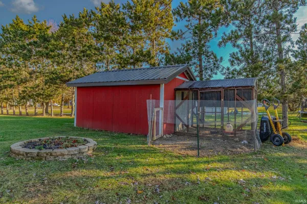 $559,500 | 7820 West 350 North, Shipshewana, IN 46565