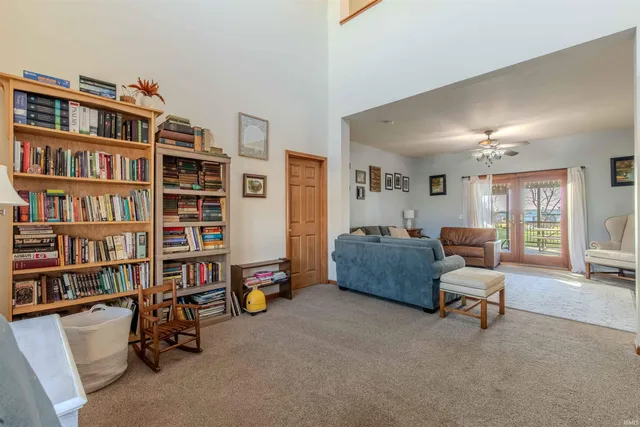 $575,000 | 7820 West 350 North, Shipshewana, IN 46565