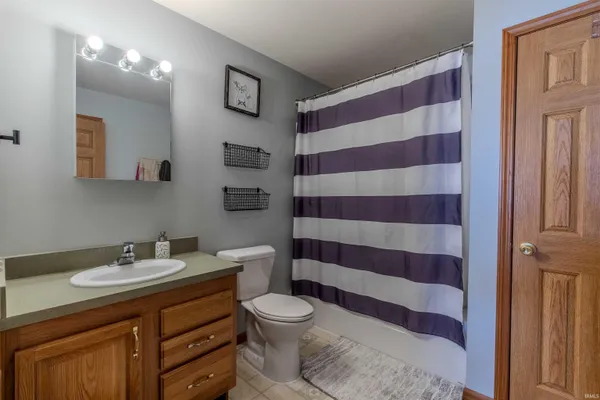 $559,500 | 7820 West 350 North, Shipshewana, IN 46565