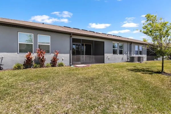 $309,500 | 3775 Maxwell Park Drive, Unit 92, Sun City Center, FL 33573