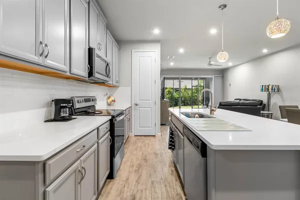 $309,500 | 3775 Maxwell Park Drive, Unit 92, Sun City Center, FL 33573