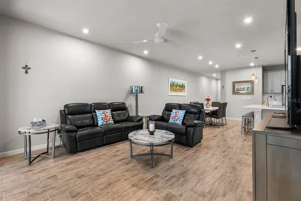 $309,500 | 3775 Maxwell Park Drive, Unit 92, Sun City Center, FL 33573