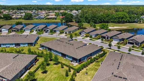 $309,500 | 3775 Maxwell Park Drive, Unit 92, Sun City Center, FL 33573