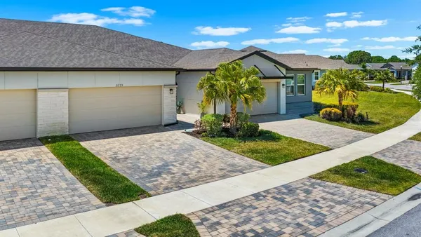 $309,500 | 3775 Maxwell Park Drive, Unit 92, Sun City Center, FL 33573