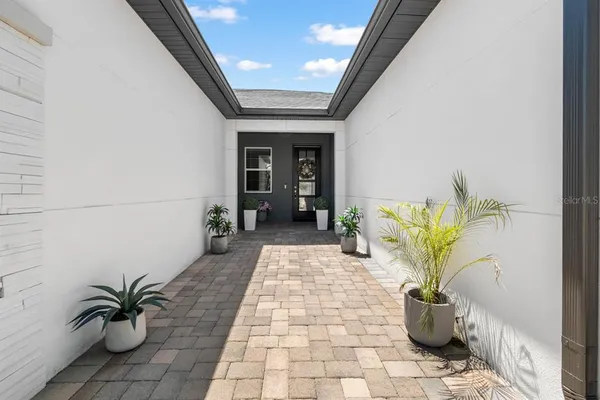 $309,500 | 3775 Maxwell Park Drive, Unit 92, Sun City Center, FL 33573