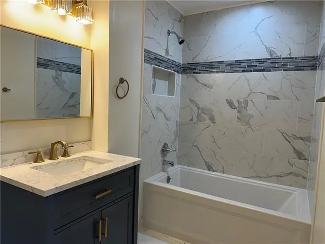 $2,600 | 916 Martin Behrman Walk, Metairie, LA 70005