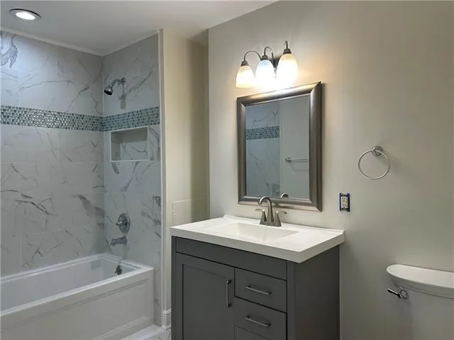 $2,600 | 916 Martin Behrman Walk, Metairie, LA 70005