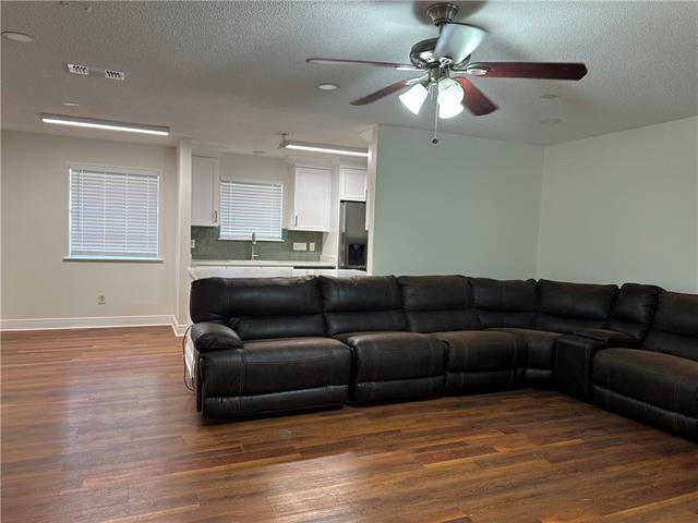 916 Martin Behrman Walk Metairie, LA 70005 - Photo 7 of 23