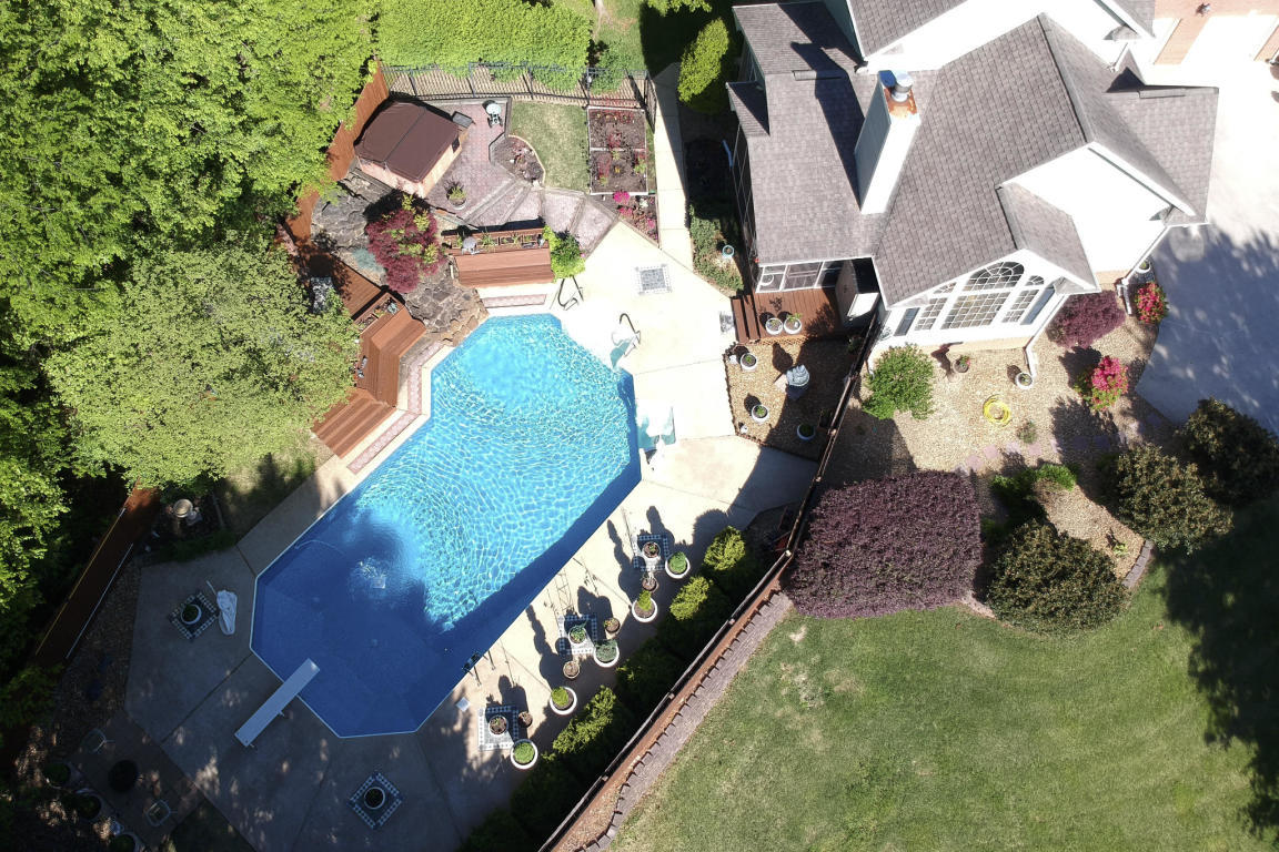 2600 Brown Ridge Lane Hixson, TN 37343 - Photo 22 of 28 Brown pool
