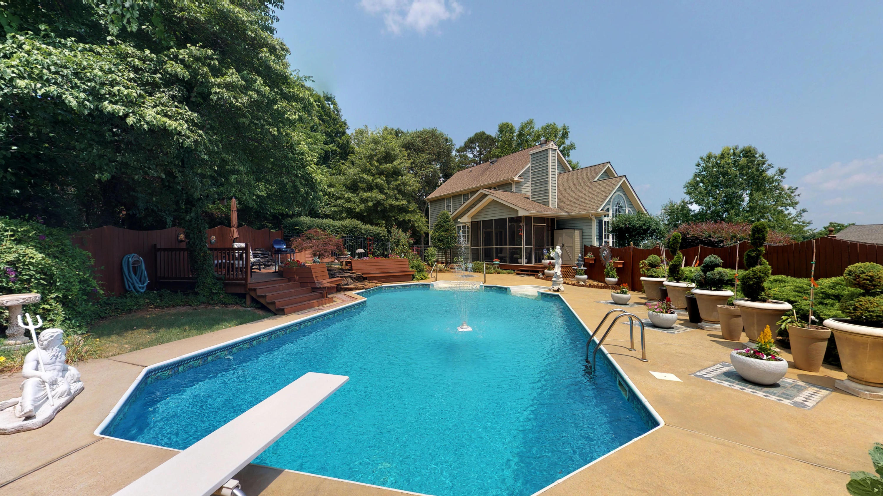 2600 Brown Ridge Lane Hixson, TN 37343 - Photo 23 of 28 Pool in HIXSON