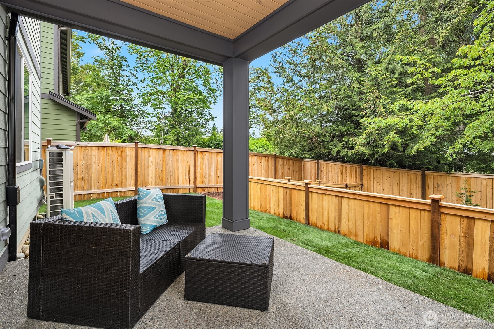 10675 Southeast 170th Place Renton, WA 98055 - Photo 23 of 40