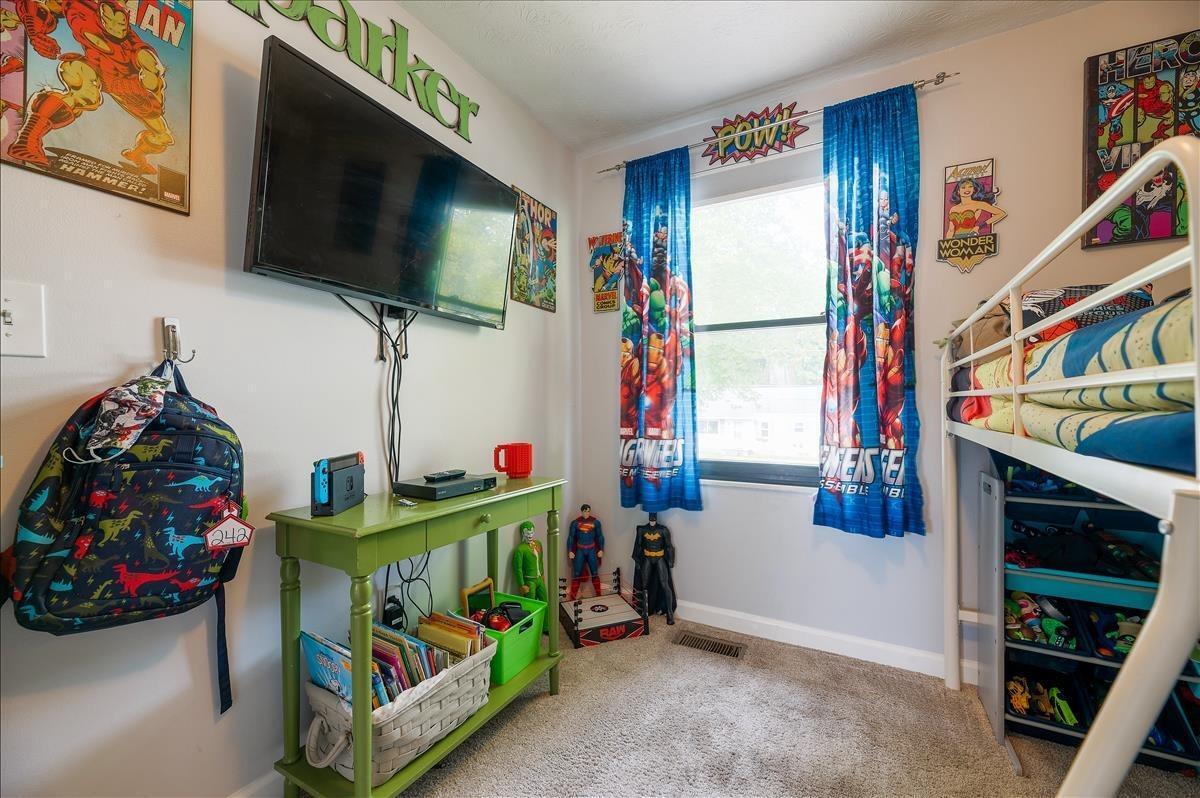 1435 Wade Road Milford, OH 45150 - Photo 17 of 27 Gallery Image 17