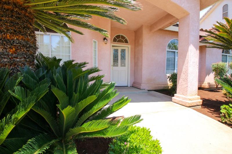 1508 West Flora Avenue Reedley, CA 93654 - Photo 6 of 62 Gallery Image 6